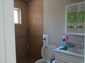 5002  Prairieview Court S, Arlington Texas 76017