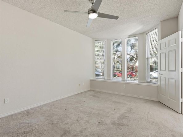 404  Sheridan Trail , Irving Texas 75063