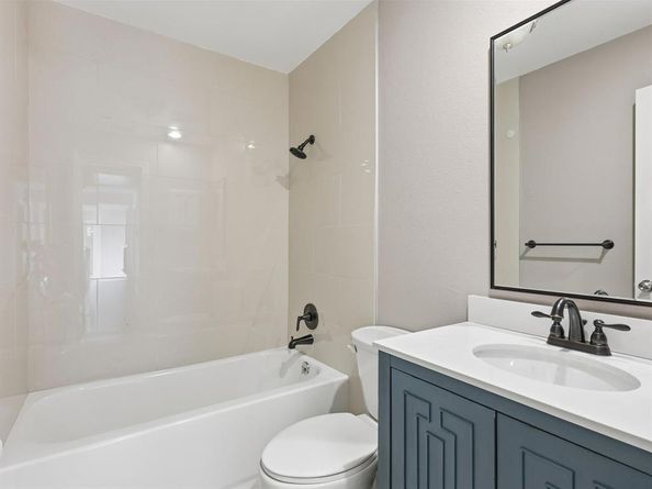 404  Sheridan Trail , Irving Texas 75063