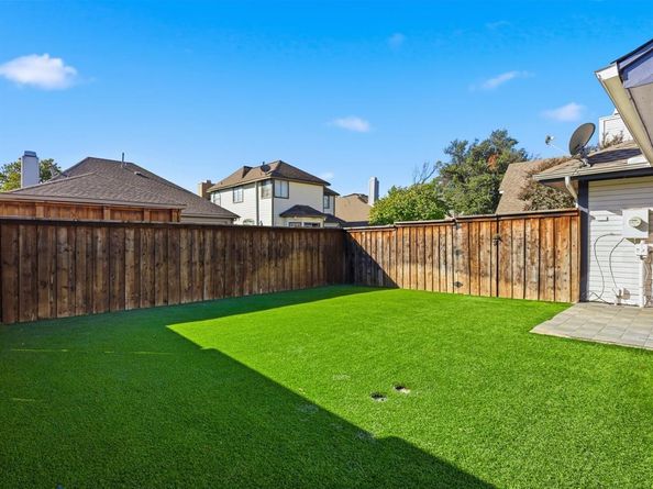 404  Sheridan Trail , Irving Texas 75063