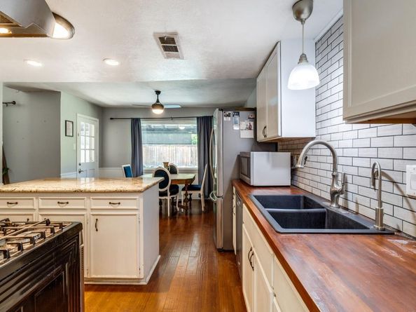 500 S Cottonwood Drive , Richardson Texas 75080