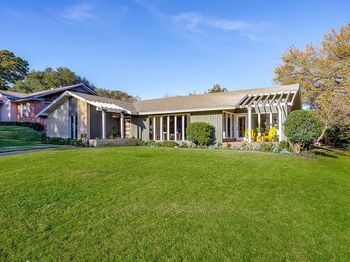 817  Glen Stone Lane 