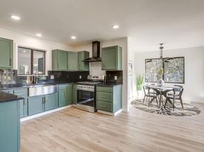 817  Glen Stone Lane , Dallas Texas 75232