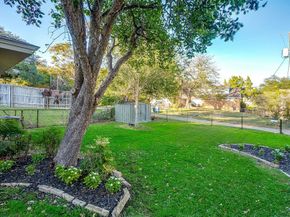 817  Glen Stone Lane , Dallas Texas 75232