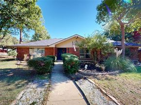 1407  Woodridge Circle , Euless Texas 76040