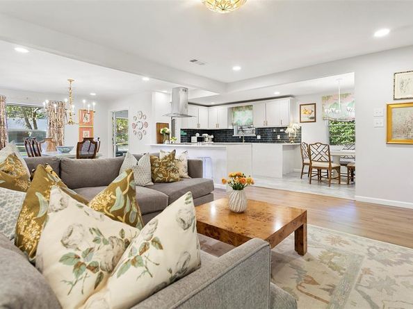 3825  Sundown Drive , Benbrook Texas 76116