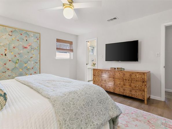 3825  Sundown Drive , Benbrook Texas 76116