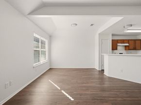 1542  Sunnymeadow Road , Lancaster Texas 75134