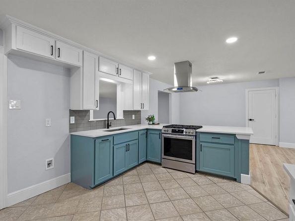 2160  Green Hill Circle , Fort Worth Texas 76112