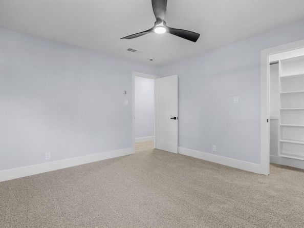 2160  Green Hill Circle , Fort Worth Texas 76112