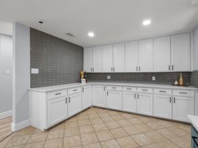 2160  Green Hill Circle , Fort Worth Texas 76112