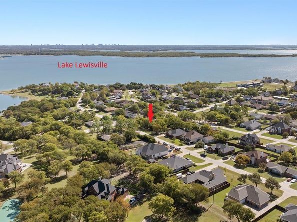 334  Lakecrest Drive , Lakewood Village Texas 75068