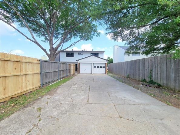 2317  Woodhollow Avenue , Mesquite Texas 75150