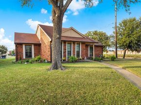 1200  Cherrywood Court , Allen Texas 75002