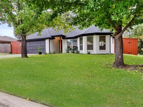 405  Owens Drive , Crowley Texas 76036