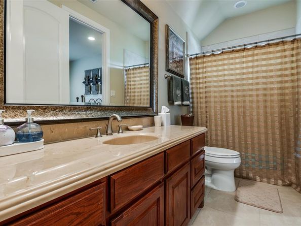 3072  Rosebud Court , Grand Prairie Texas 75104