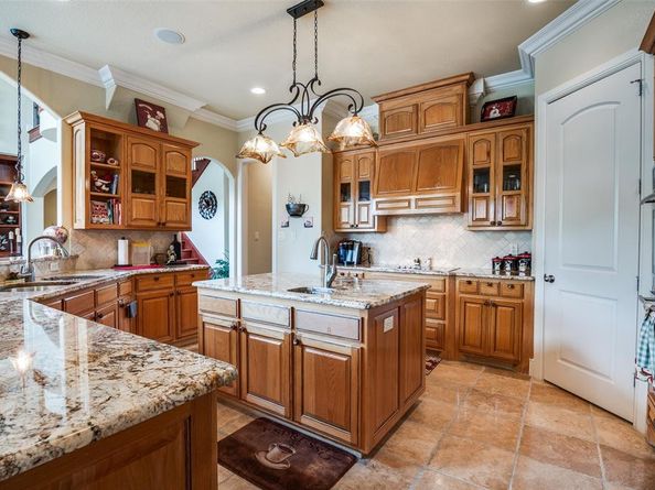 3072  Rosebud Court , Grand Prairie Texas 75104