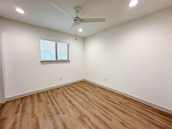 4526  Munger Avenue , Dallas Texas 75204