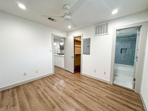 4526  Munger Avenue , Dallas Texas 75204