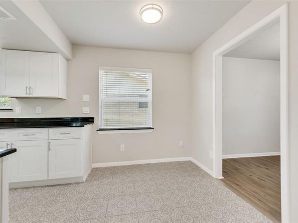 4010  Burning Tree Lane , Garland Texas 75042