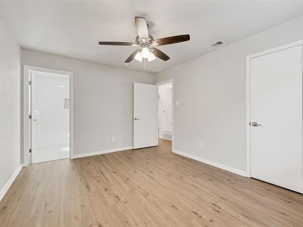 4010  Burning Tree Lane , Garland Texas 75042