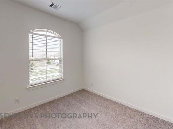 1132  Rosemary Lane , Crowley Texas 76036