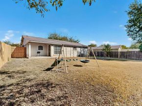 1114  Tracy Lane , Lancaster Texas 75134