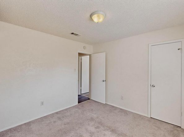 1114  Tracy Lane , Lancaster Texas 75134