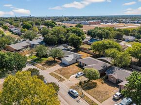 1114  Tracy Lane , Lancaster Texas 75134