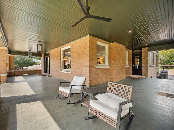1112  Elizabeth Boulevard , Fort Worth Texas 76110