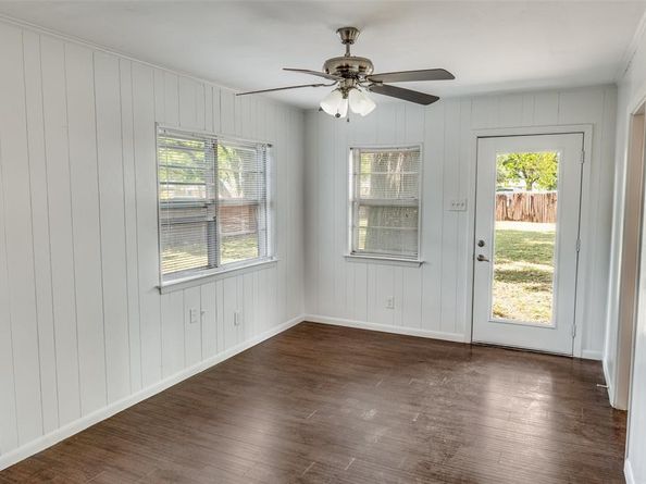 1325  Patricia Lane , Garland Texas 75042