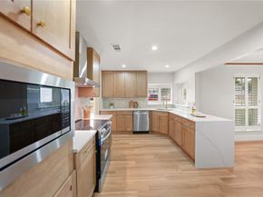 2001  Campbell Parkway , Richardson Texas 75082