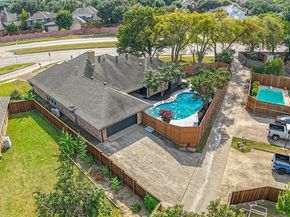 2001  Campbell Parkway , Richardson Texas 75082