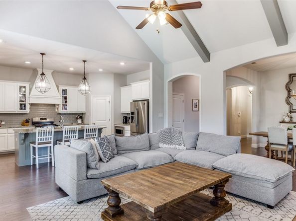 5825  Pollard Drive , Westworth Village Texas 76114