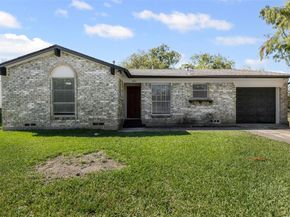 3925  Sapling Drive , Balch Springs Texas 75180