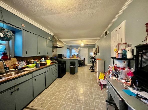 2224  Columbus Avenue , Fort Worth Texas 76164
