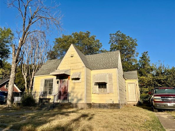 2224  Columbus Avenue , Fort Worth Texas 76164