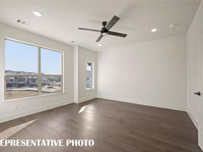 1352  Cherry Hills Lane , Irving Texas 75038
