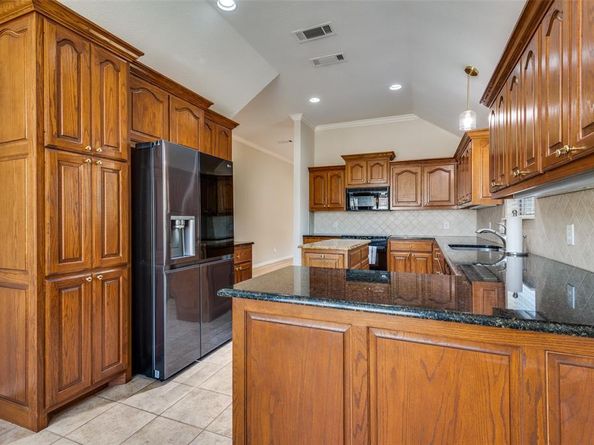 110  Crestway Drive  29, Cedar Hill Texas 75104