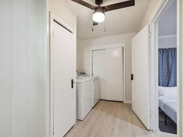 2435 W 10th Street , Dallas Texas 75211