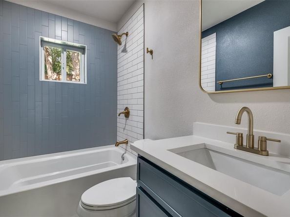 611  Griffith Avenue , Dallas Texas 75208