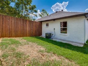 611  Griffith Avenue , Dallas Texas 75208