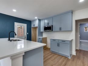 611  Griffith Avenue , Dallas Texas 75208