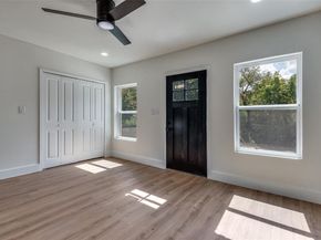 611  Griffith Avenue , Dallas Texas 75208