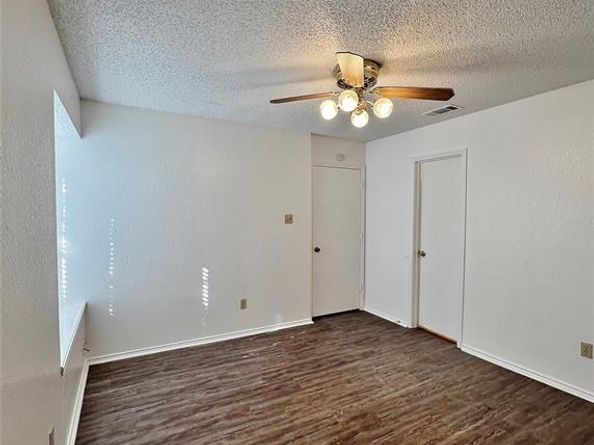 224  Valley Spring Drive , Arlington Texas 76018