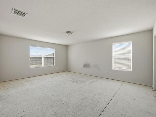 717  Redwing Drive , Saginaw Texas 76131