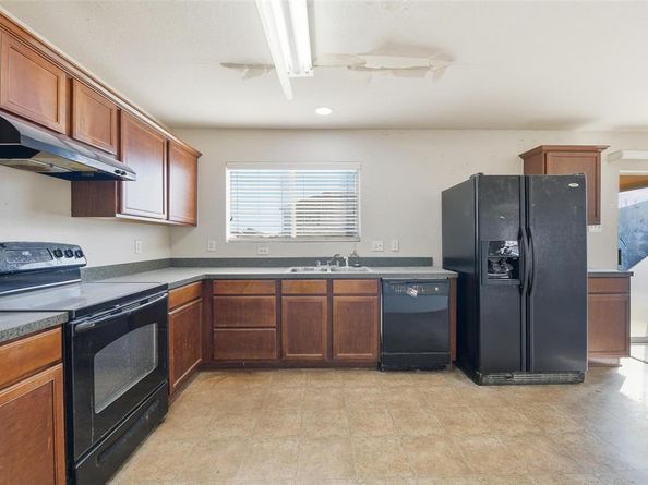 717  Redwing Drive , Saginaw Texas 76131