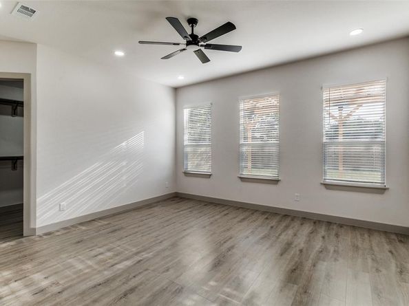 917 S Carroll Avenue , Dallas Texas 75223
