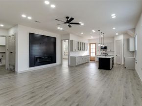 917 S Carroll Avenue , Dallas Texas 75223