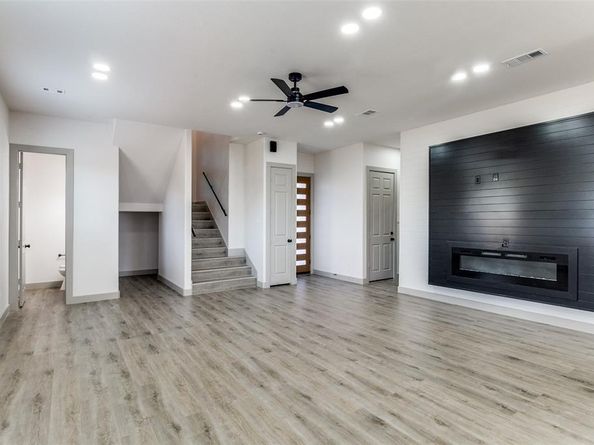 917 S Carroll Avenue , Dallas Texas 75223